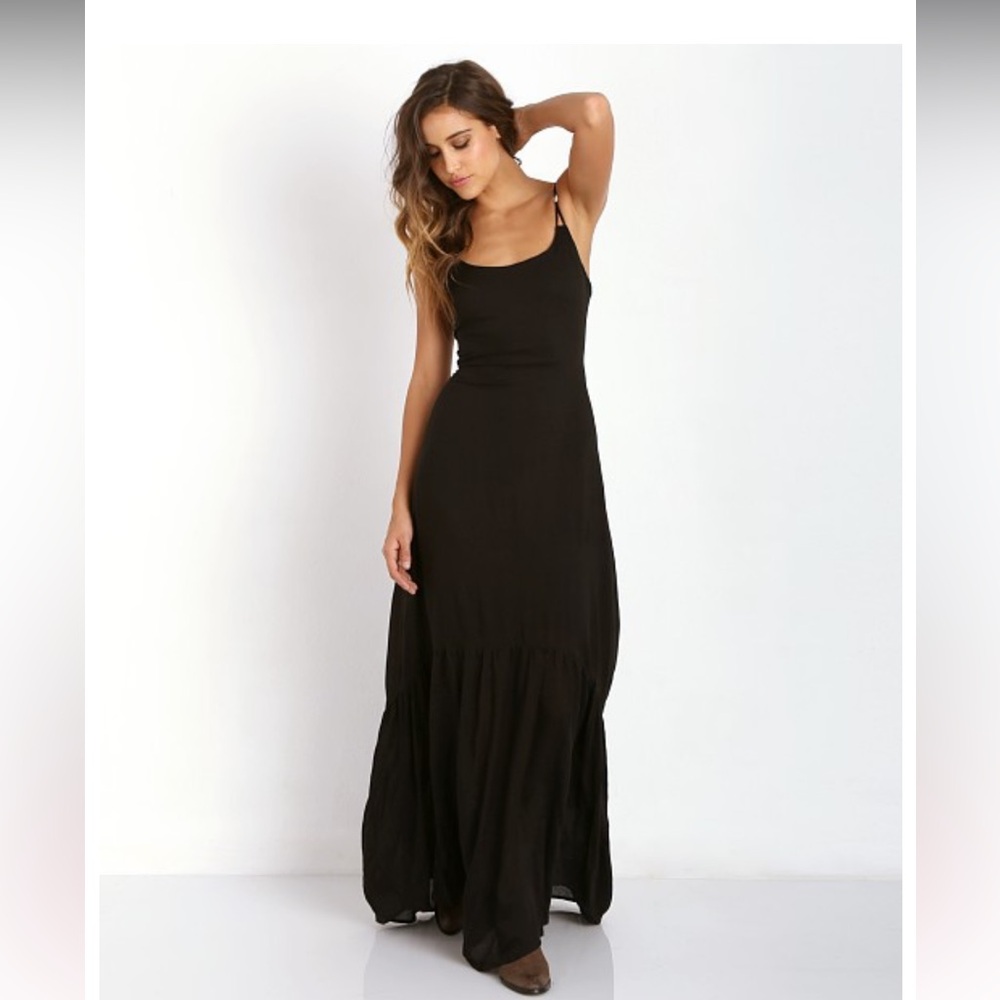 Indah Zela Maxi dress, size medium
